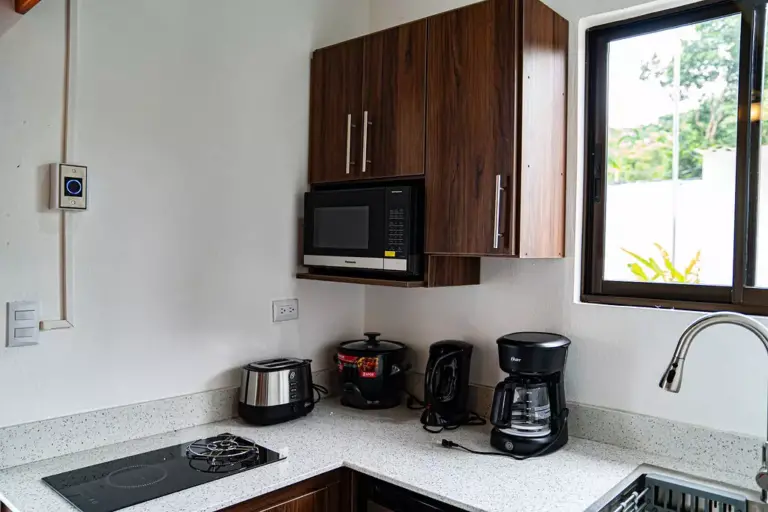 Villa-Diwo-Delux-Kitchen